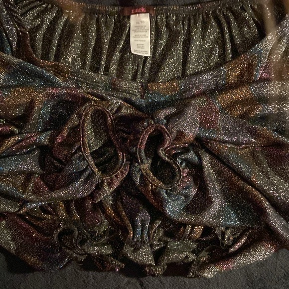 Sparkling party Top - Picture 3 of 3